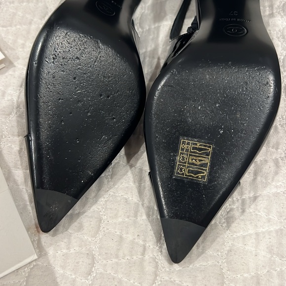 Chanel patent leather slingbacks Size 37 - Picture 6 of 11